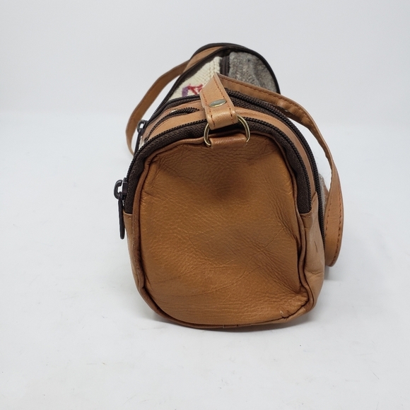 Vintage wool leather small crossbody duffle convertible zip bag - Picture 3 of 11